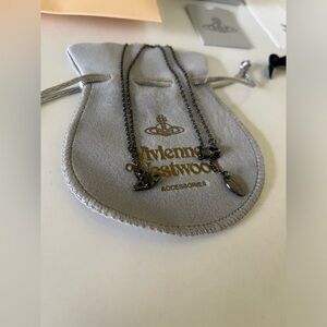 vivienne westwood necklace authentic